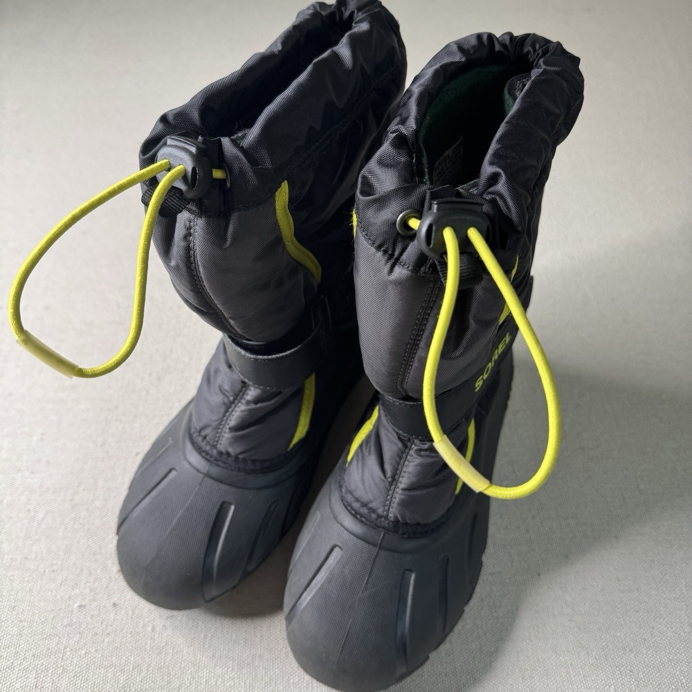 SOREL Waterproof Insulated/Lined Snow‎ Boots Size 4 (EUR 35) Black/Chartruese